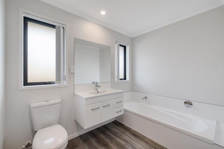 Photo of property in 7 Mercury Lane, Papamoa, 3118