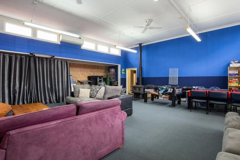 Photo of property in Former Morven School, 41 Donald Street, Morven, Waimate, 7980