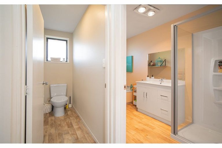 Photo of property in 2/323 Sawyers Arms Road, Bishopdale, Christchurch, 8053