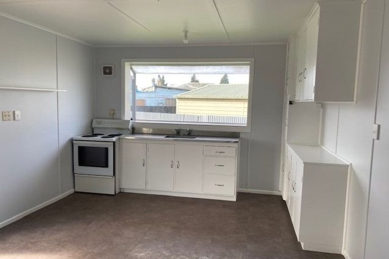 Photo of property in 403 Huia Place, Camberley, Hastings, 4120