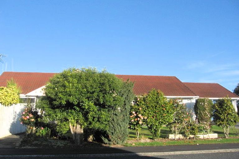 Photo of property in 2 Bellwood Place, Chartwell, Hamilton, 3210