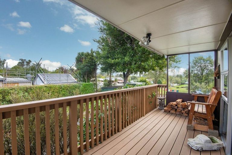 Photo of property in 9 Castle Street, Waihola, Milton, 9073