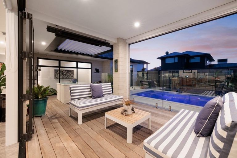 Photo of property in 39 Montiicola Drive, Papamoa Beach, Papamoa, 3118