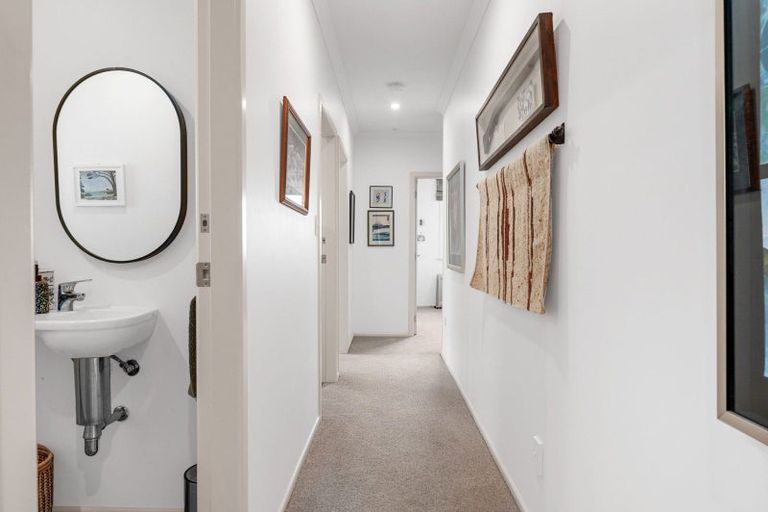 Photo of property in 52 Magellan Rise, Flagstaff, Hamilton, 3210