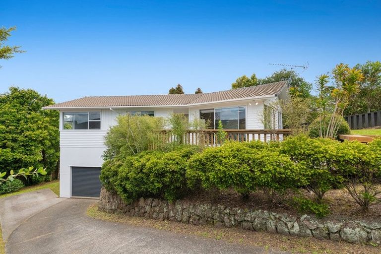 Photo of property in 14 Orton Street, Glenfield, Auckland, 0627