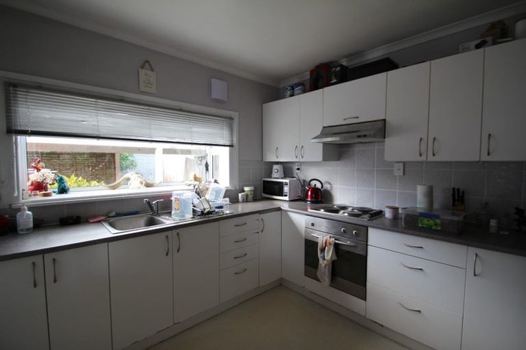 Photo of property in 4/17-19 Neal Avenue, Glenfield, Auckland, 0629