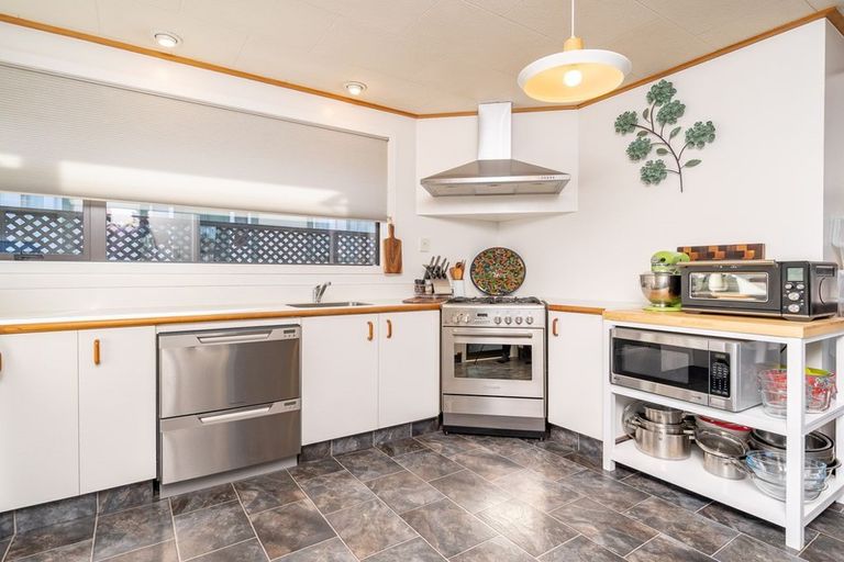 Photo of property in 5b Exeter Street, Abbotsford, Dunedin, 9018