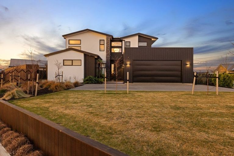 Photo of property in 1 De Surville Way, Pegasus, 7612