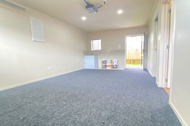 Photo of property in 7/55 Swaffield Road, Papatoetoe, Auckland, 2025