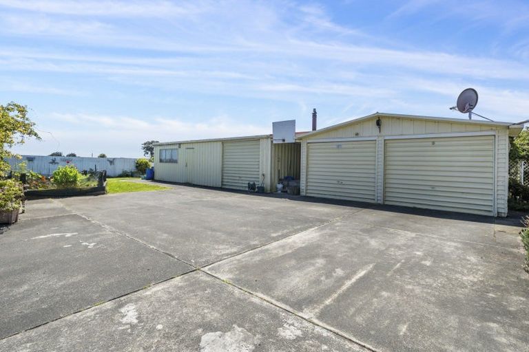 Photo of property in 17 Kimberley Road, Levin, 5571