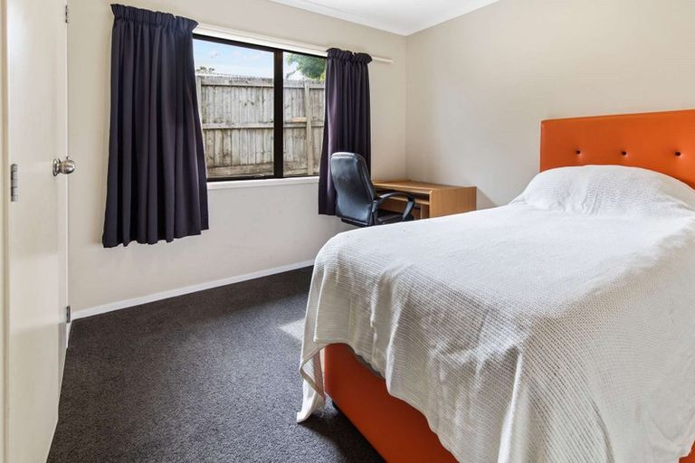 Photo of property in 8b Muir Place, Te Puke, 3119