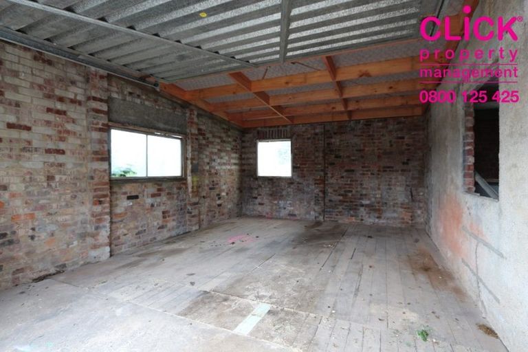 Photo of property in 52 Mitchell Avenue, Maryhill, Dunedin, 9011