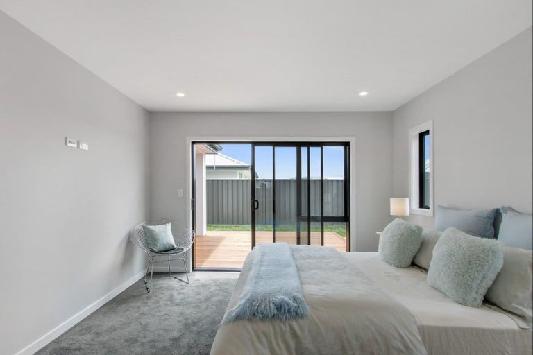 Photo of property in 8 Monowai Street, Poraiti, Napier, 4112