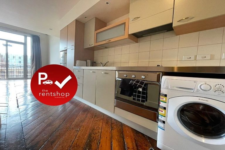 Photo of property in 1b/6 Kingdon Street, Newmarket, Auckland, 1023