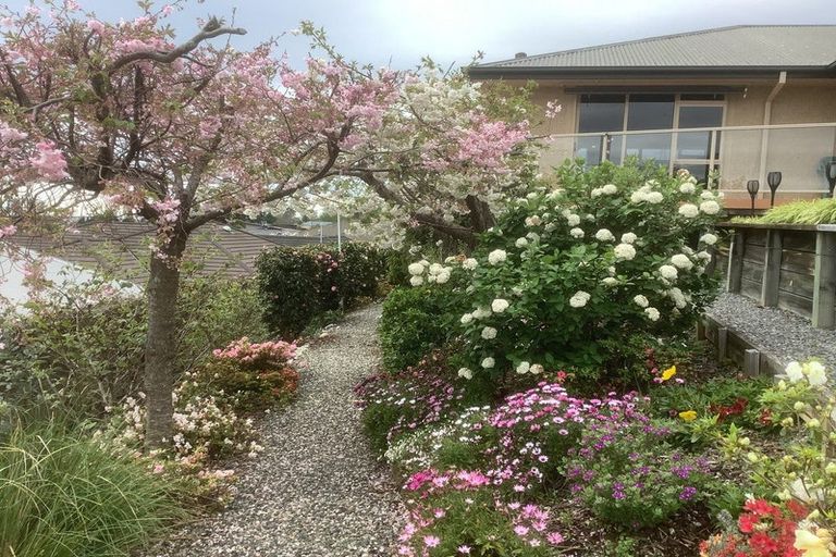 Photo of property in 6 Norfolk Place, Stoke, Nelson, 7011