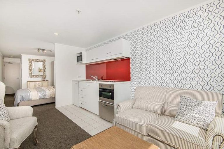 Photo of property in Waldorf Bankside Apartments, 4e/8 Bankside Street, Auckland Central, Auckland, 1010
