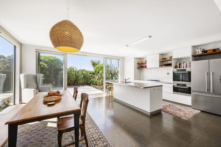 Photo of property in 12 Steeple Lane, Seatoun, Wellington, 6022