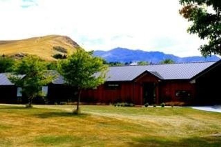 Photo of property in 5 Quarry Place, Lake Hayes, Queenstown, 9304