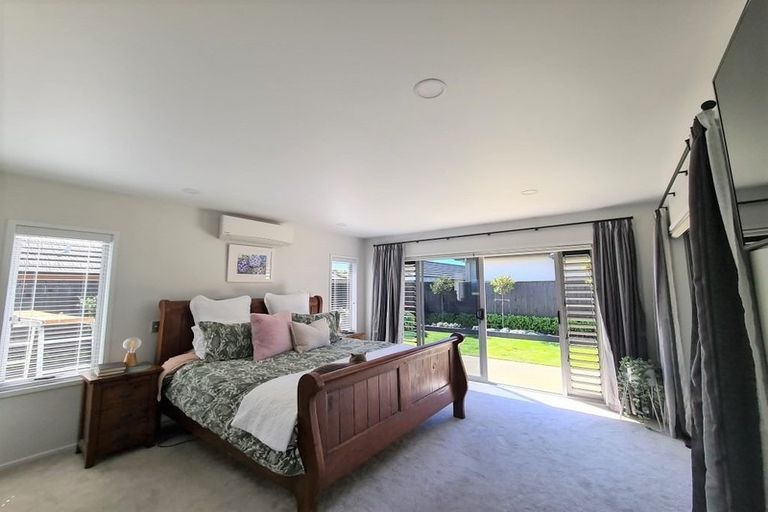 Photo of property in 11 Pacific Park Way, Papamoa Beach, Papamoa, 3118