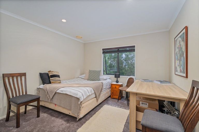 Photo of property in 4 Tarapatiki Drive, Whitianga, 3510