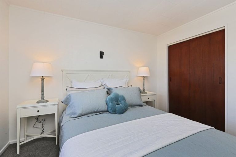 Photo of property in 1/800 Miller Street, Hastings, 4122