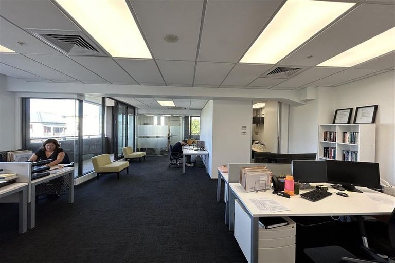 Photo of property in Heards Building, 303/2 Ruskin Street, Parnell, Auckland, 1052