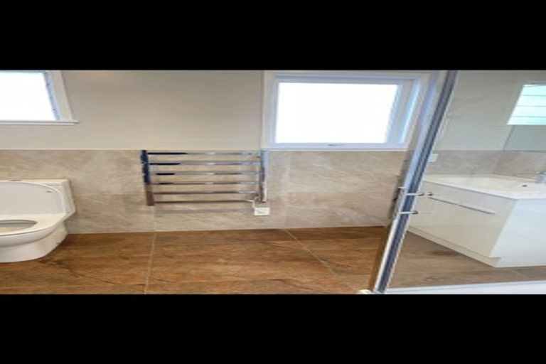 Photo of property in 90 Windrush Close, Mangere, Auckland, 2022