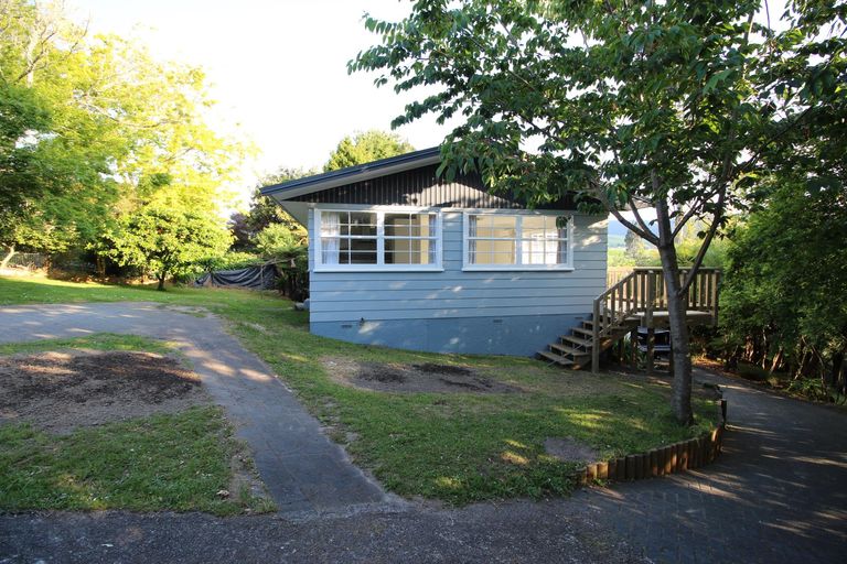 Photo of property in 18 Walnut Place, Owhata, Rotorua, 3010