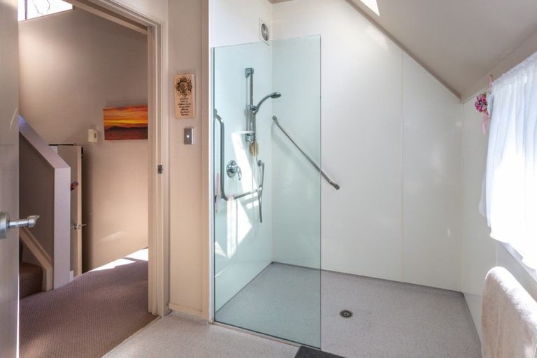 Photo of property in 118 Bambury Place, Onemana, Whangamata, 3691