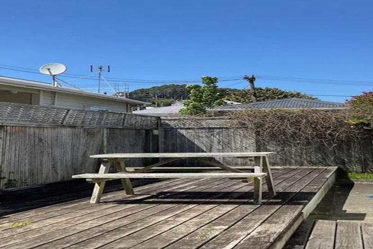 Photo of property in 37 Owen Street, Newtown, Wellington, 6021