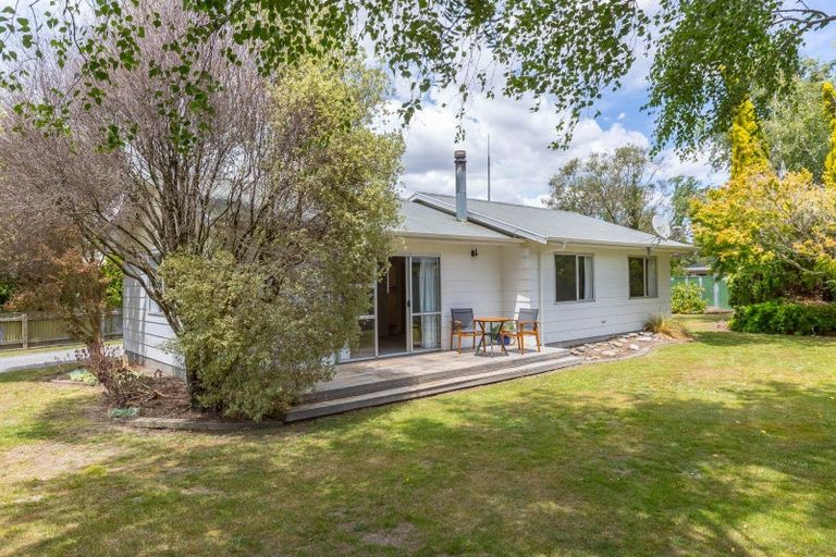 Photo of property in 10 Papawai Road, Greytown, 5712
