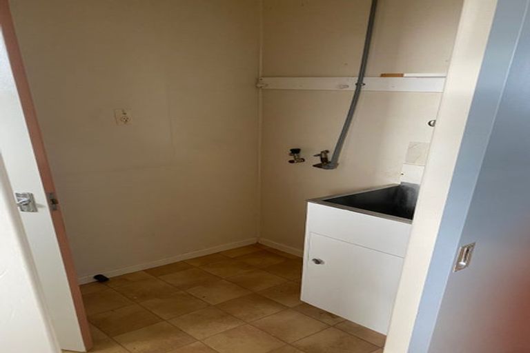 Photo of property in 20 Cuba Street, Marton, 4710