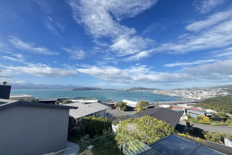 Photo of property in 26 Rama Crescent, Khandallah, Wellington, 6035