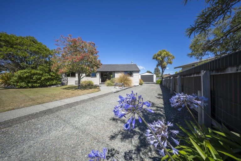Photo of property in 25 Howden Street, Te Anau, 9600