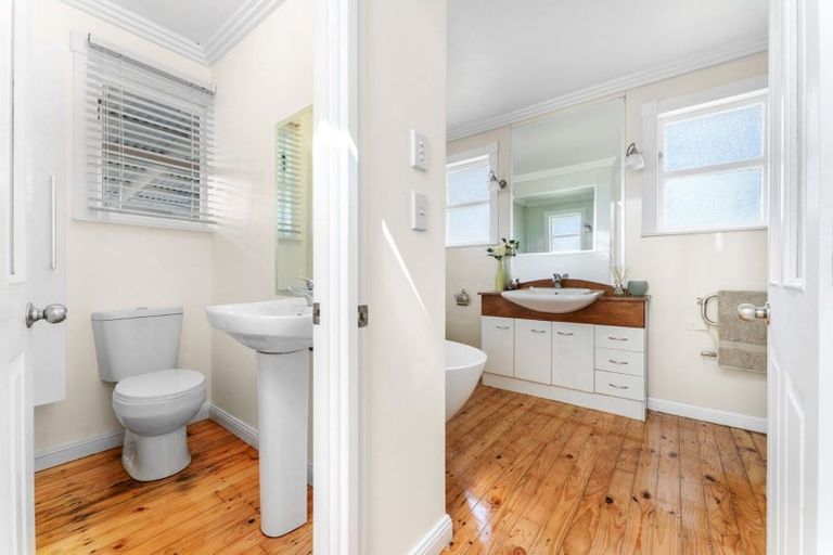 Photo of property in 146 Pooks Road, Swanson, Auckland, 0612