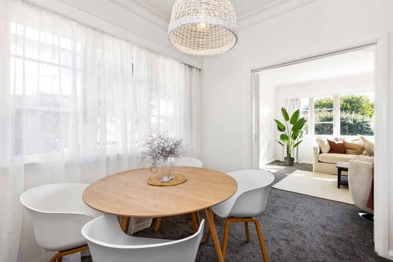 Photo of property in 12 Mchardy Street, Havelock North, 4130