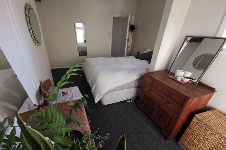 Photo of property in 19 George Street, Thorndon, Wellington, 6011