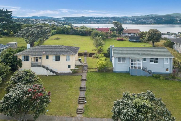 Photo of property in 11 Taupiri Crescent, Titahi Bay, Porirua, 5022