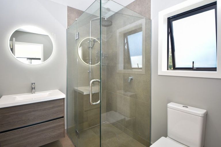 Photo of property in 5 Pukeko Lane, Carterton, 5713