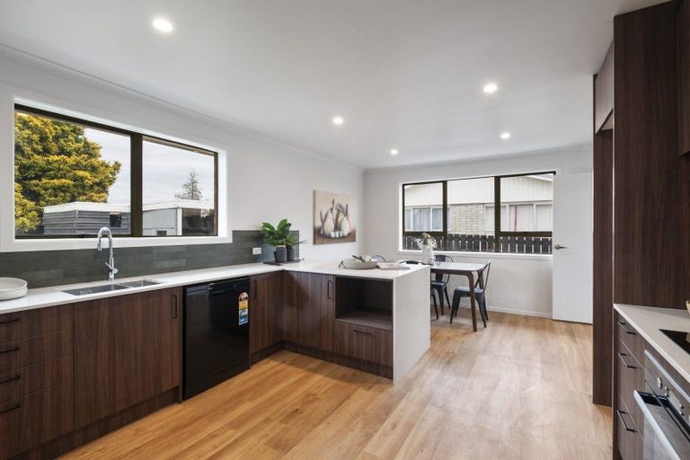 Photo of property in 46 Halswell Crescent, Westbrook, Palmerston North, 4412