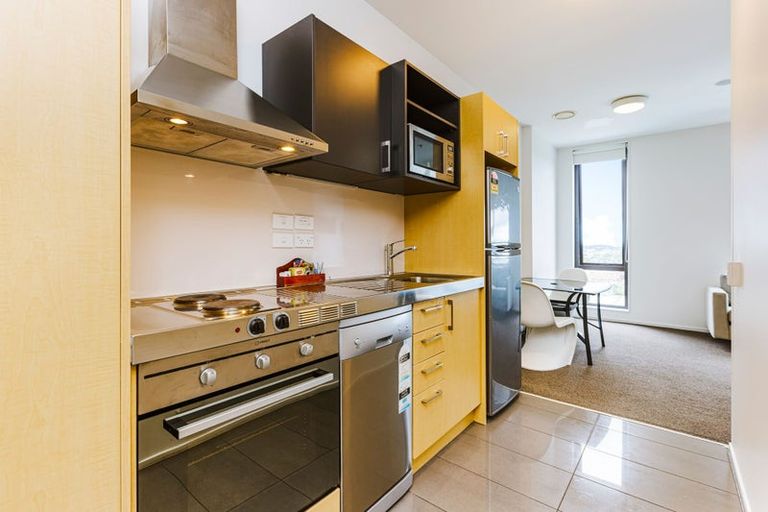 Photo of property in Twin Towers, 1111/17 Putney Way, Manukau, Auckland, 2104