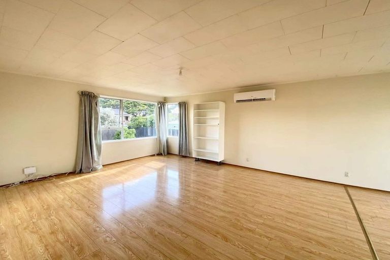 Photo of property in 2/26a Boundary Road, Clover Park, Auckland, 2019