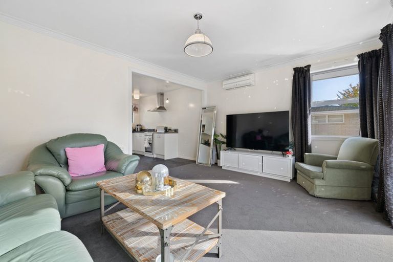 Photo of property in 3/230 Springfield Road, St Albans, Christchurch, 8014