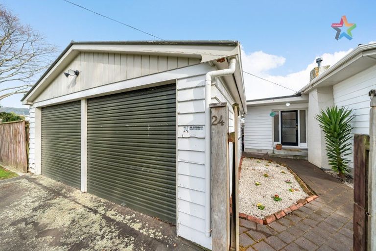 Photo of property in 24 Golf Road, Manor Park, Lower Hutt, 5019