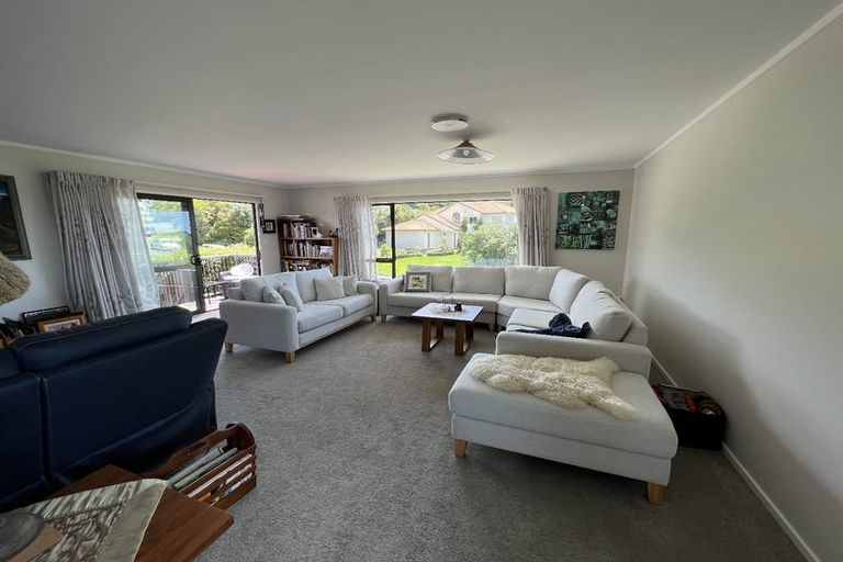 Photo of property in 28 Castaway Place, Gulf Harbour, Whangaparaoa, 0930
