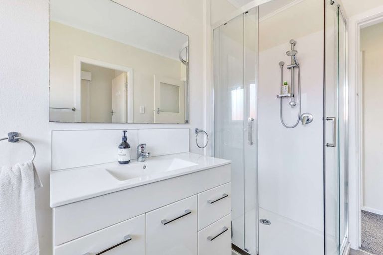 Photo of property in 193 Omata Road, Blagdon, New Plymouth, 4310