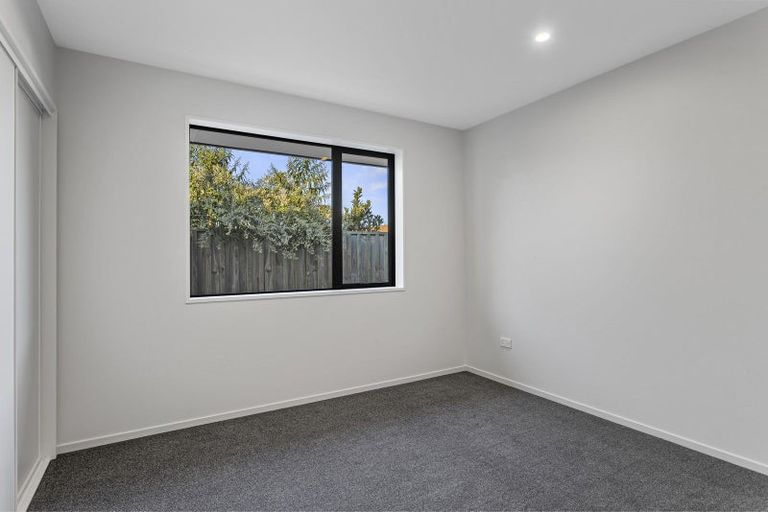 Photo of property in 14 Grey View Grove, Rangiora, 7400