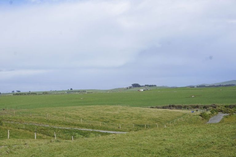 Photo of property in 23 Dudley Street, Orepuki, Riverton, 9881