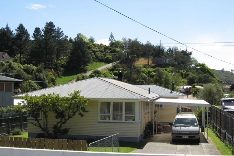 Photo of property in 39 South Terrace, Picton, 7220