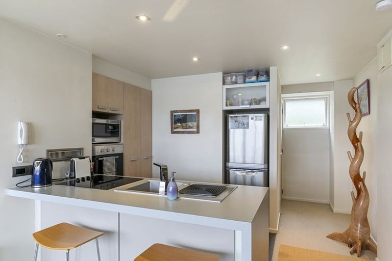 Photo of property in 31/125 Grant Road, Thorndon, Wellington, 6011